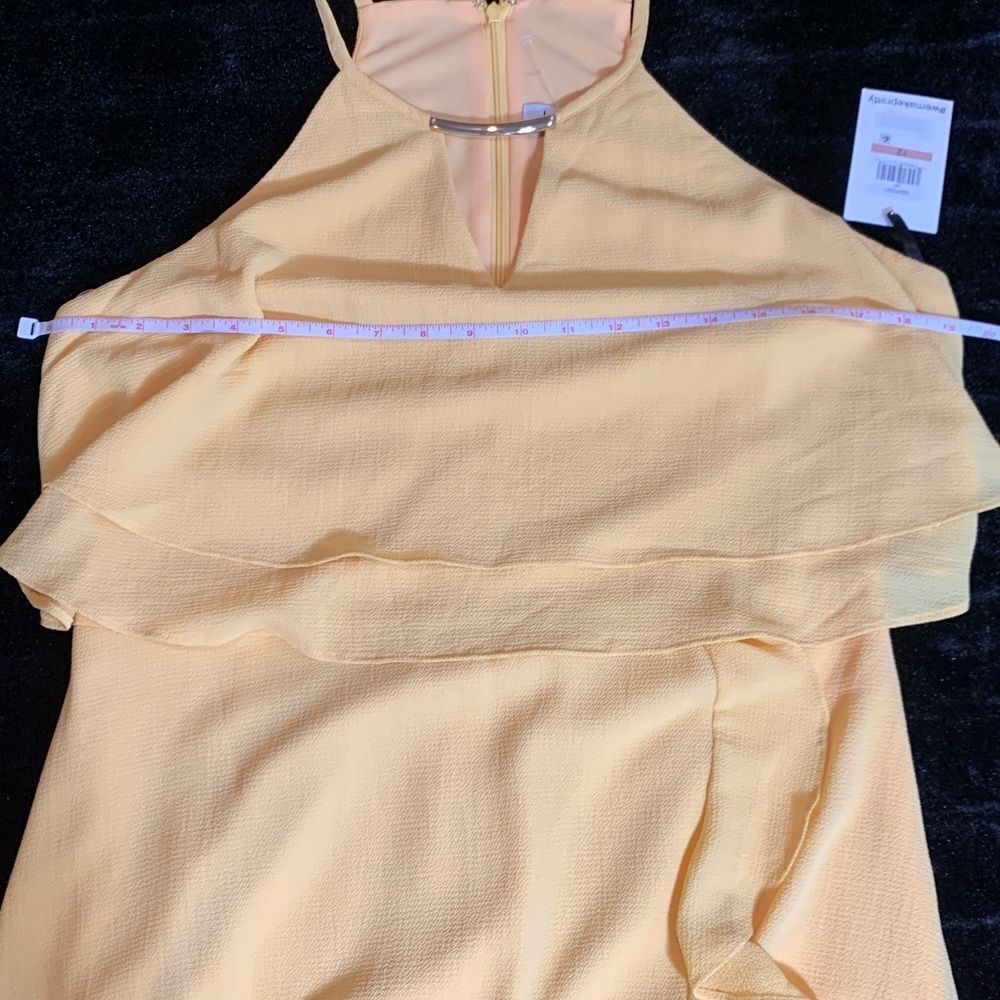 Kensie Women’s Sunflower Yellow Popover Ruffled Dress Size 12 - Picture 11 of 12